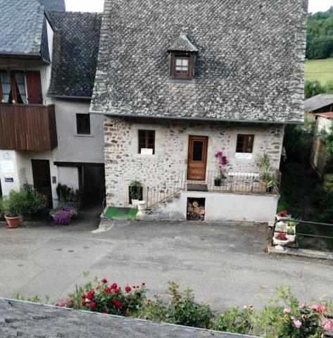 Bed and Breakfast Le Fidele Saint-Chamant Zewnętrze zdjęcie